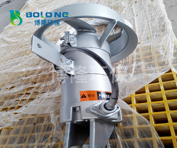 潛水?dāng)嚢铏C(jī)